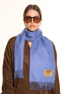 High-quality scarves for global customers